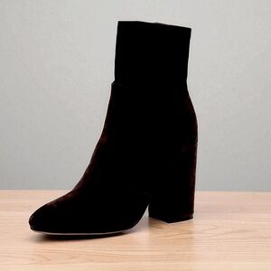 Tony Bianco Boots Alaia Ankle Suede Stretch Block Heel | Round Toe Boot Size 8
